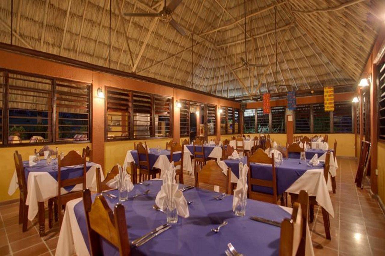Windy Hill Resort San Ignacio Ngoại thất bức ảnh
