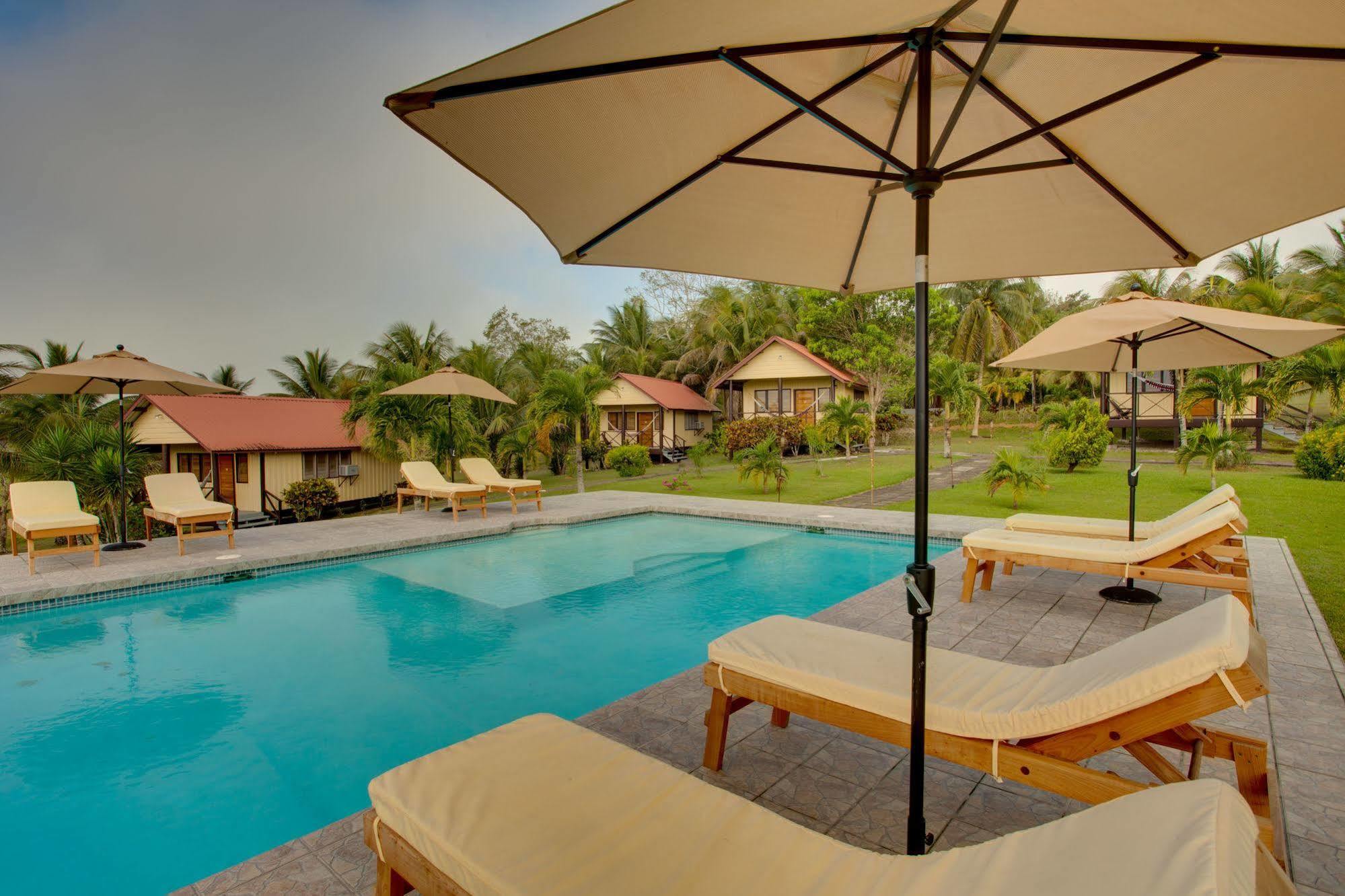 Windy Hill Resort San Ignacio Ngoại thất bức ảnh